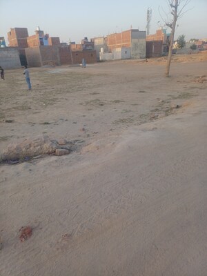  Plot – Exterior View View at Dheeraj Nagar - for Sale