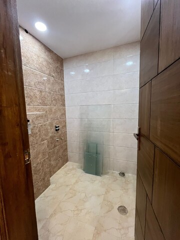 Bathroom in 4 BHK Apartment at RPS Savana, Sector 88 – for Rent