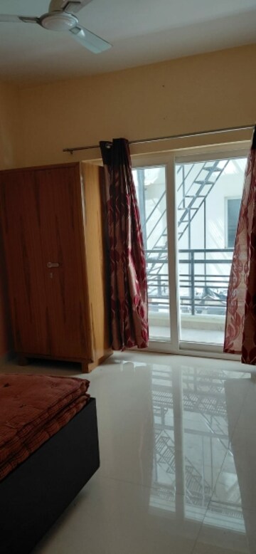 Room in 2 BHK Apartment at Sahastradhara Road – for Rent