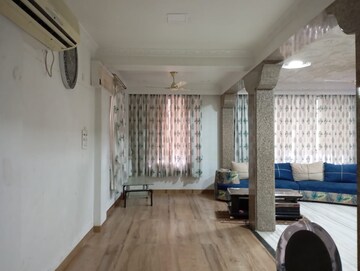 Living Room in 5 BHK Villa at Chembur – for Rent