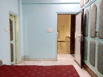 Room in 5 BHK Villa at Chembur – for Rent