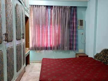 Bedroom in 5 BHK Villa at Chembur – for Rent