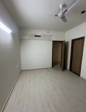 Room in 2 BHK Apartment at M3M Natura, Sector 68 – for Sale