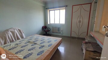 Bedroom in 2 BHK Apartment at Raheja Garden Estate, Midc Colony – for Rent