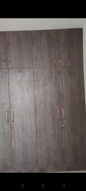 Furnished Amenities in 3.5 BHK Apartment at Rishita Mulberry Heights, Sushant Golf City – for Rent