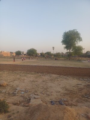  Plot For Sale in Dheeraj Nagar