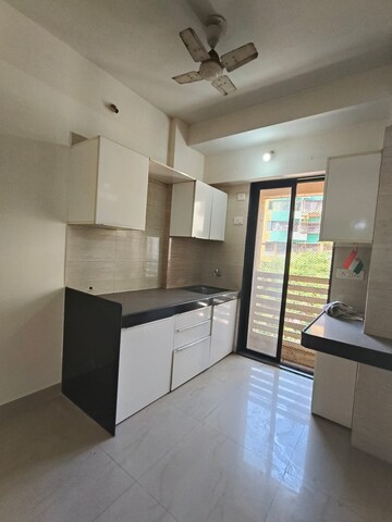 Kitchen in 1 BHK Apartment at Goldstar Decent Homes, Mira Road – for Sale