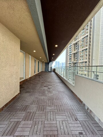 Balcony in 3 BHK Apartment at Lokhandwala Minerva Mahalaxmi, Mahalaxmi – for Sale