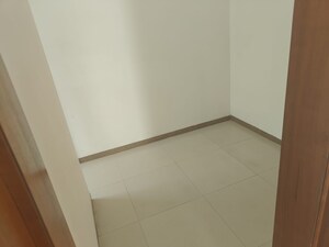 Room in 3 BHK Apartment at Pareena Coban Residences, Sector 99a – for Sale