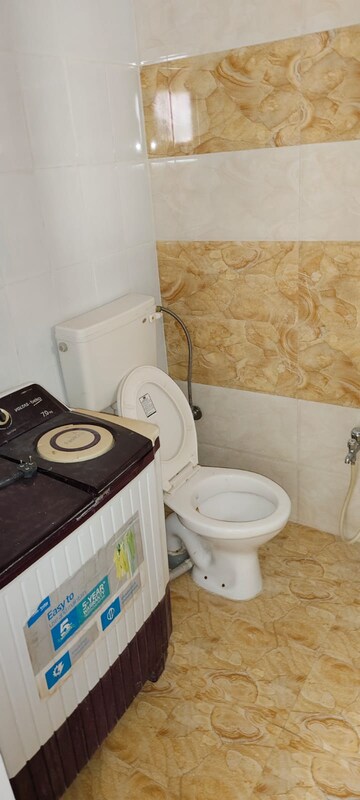 Bathroom in 3 BHK Apartment at Gomti Nagar – for Rent