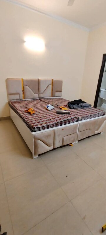 Bedroom in 2.5 BHK Independent House at Sector 82 – for Rent