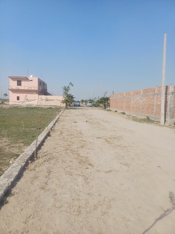  Plot For Sale in Jewar