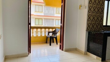 Room in 1 BHK Apartment at Candolim – for Rent
