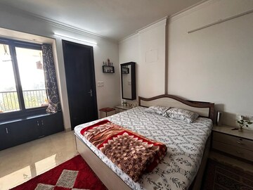 Bedroom in 3 BHK Apartment at Vasant Kunj – for Rent