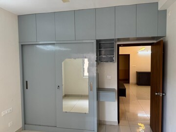 Room in 2 BHK Apartment at Prestige Finsbury Park Hyde, Bagaluru  – for Rent