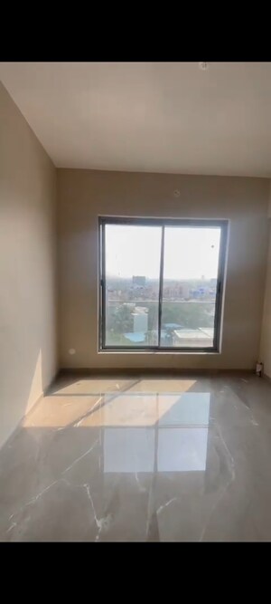 Room in 3 BHK Apartment at Rajasthan CHS, Andheri East – for Sale