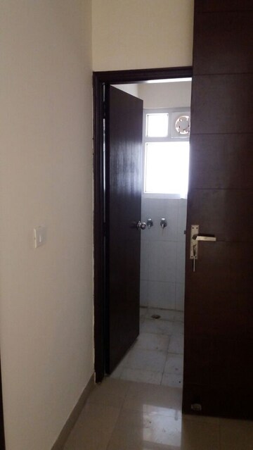 Bathroom in 2 BHK Apartment at Jaypee Greens Kosmos, Sector 134 – for Sale
