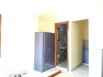 Room in 1 RK Apartment at Vasant Kunj – for Rent