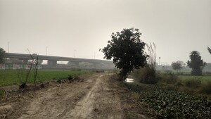  Industrial Plot For Sale in Pilkhuwa