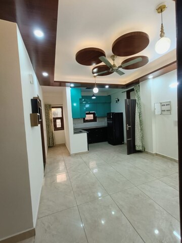 Parking in 3 BHK Builder Floor at MVL IPark, Sector 15 – for Rent