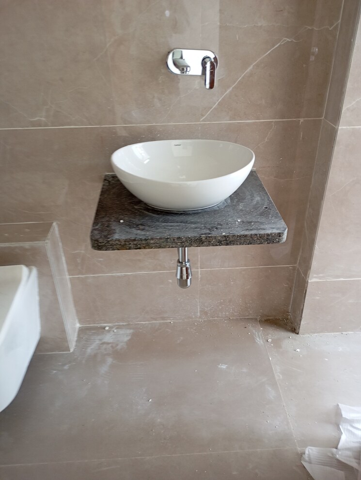 Bathroom, siv-akhand-anand 3 Bedroom 987 Sq.Ft. Apartment In Andheri East Mumbai 8437210