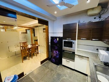 Parking in 4 BHK Builder Floor at Khanpur – for Sale