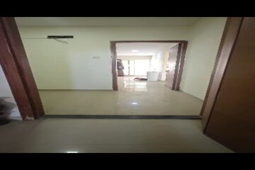 Room in 3 BHK Apartment at Kharghar – for Sale