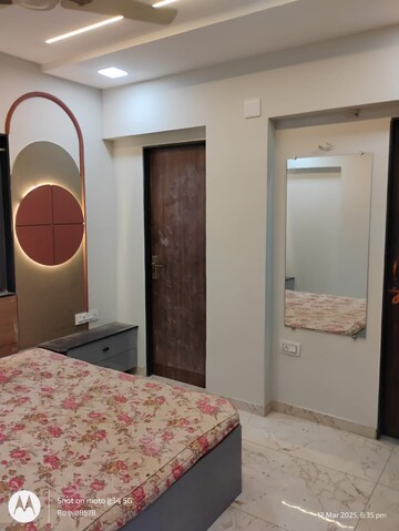 Bedroom in 3 BHK Apartment at Ghatlodia – for Rent