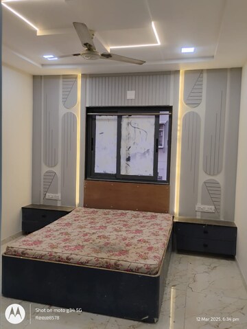 Bedroom in 3 BHK Apartment at Ghatlodia – for Rent