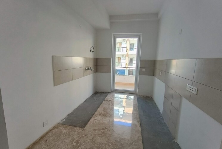 Room, ss-linden 4 Bedroom 2722 Sq.Ft. Apartment In Sector 84 Gurgaon 8437345