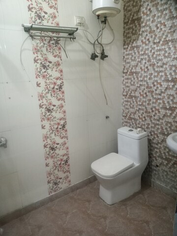 Bathroom in 3 BHK Builder Floor at Indrapuram – for Sale