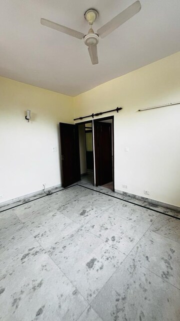 Master Bedroom in 3 BHK Apartment at Chittaranjan Park – for Rent