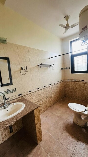 Attached Bathroom in 3 BHK Apartment at Chittaranjan Park – for Rent