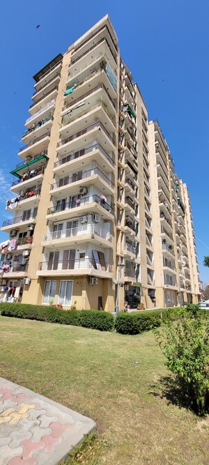 2 BHK Apartment For Sale in VXL French Arcade, Dabur Chowk