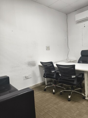 Team Area in  Office Space in IT/SEZ at Sector 6 – for Rent
