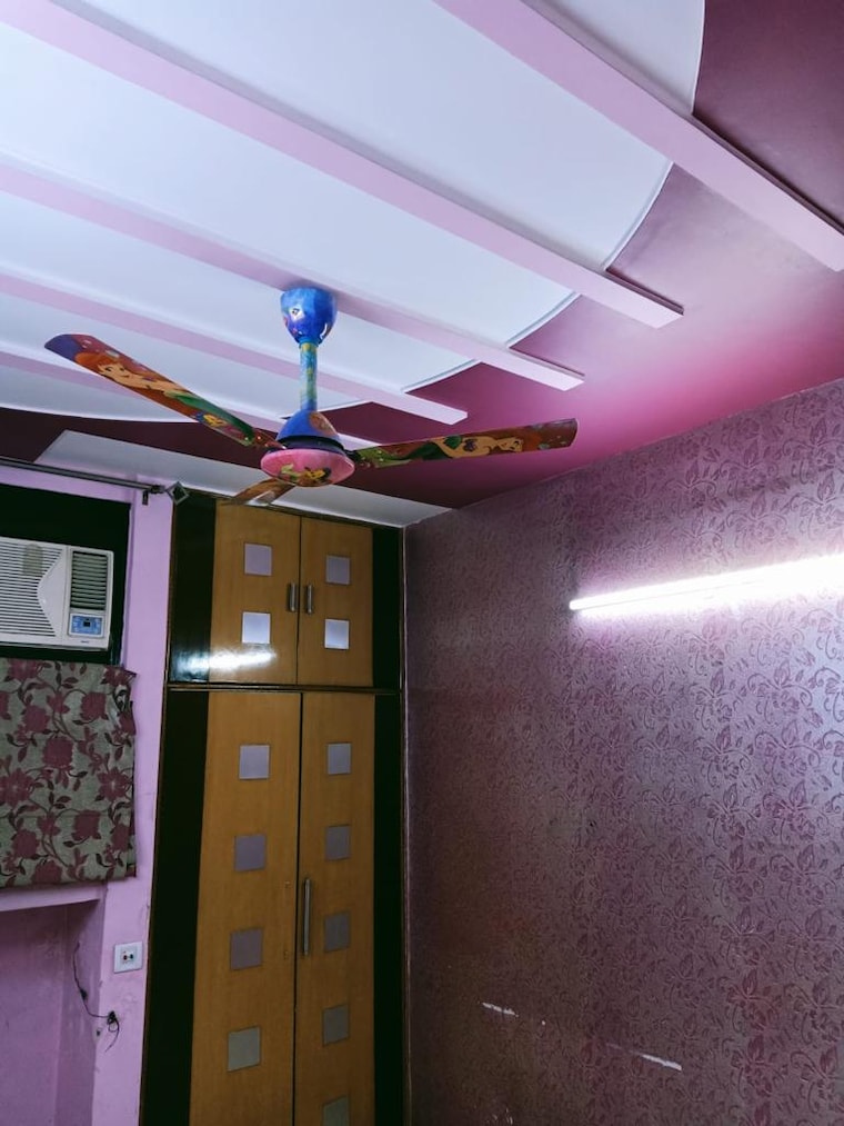 Room, ip extension 3 Bedroom 1250 Sq.Ft. Apartment In Ip Extension Delhi 8437564