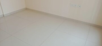 Room in 1 BHK Apartment at Godrej Nest Kandivali, Kandivali East – for Rent