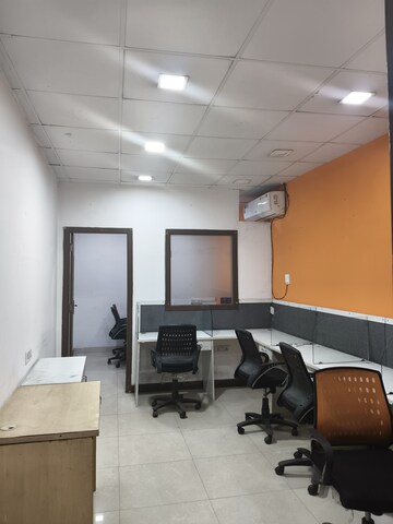 Team Area in  Office Space in IT/SEZ at Sector 6 – for Rent