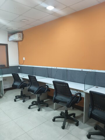 Team Area in  Office Space in IT/SEZ at Sector 6 – for Rent