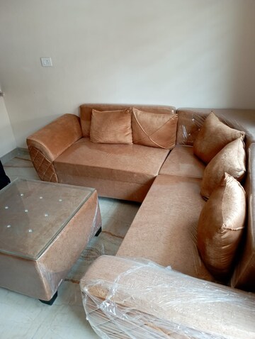 Living Room in 1 BHK Apartment at Kharar Road – for Rent