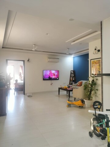 Living Room in 3 BHK Builder Floor at Empire Floors, Sector 57 – for Rent