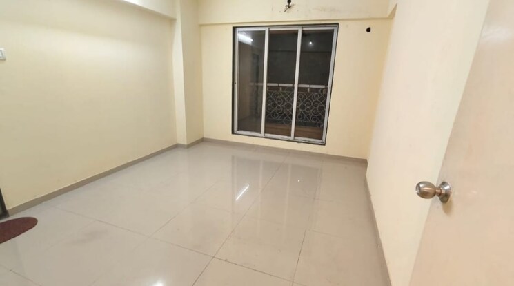 Room, surya-sadan-naupada 2 Bedroom 700 Sq.Ft. Apartment In Naupada Thane 8437622