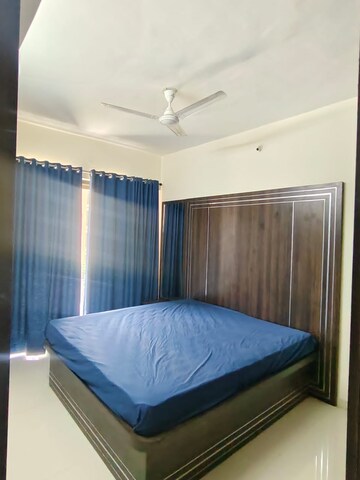Bedroom in 2 BHK Apartment at Vasai West – for Rent