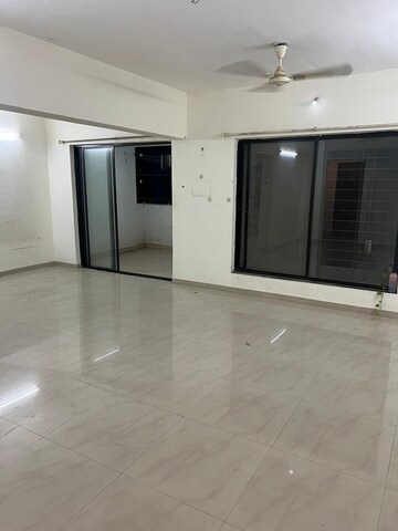Room in 2 BHK Apartment at Orvi D Building, Balewadi – for Rent
