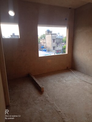 Room in 3 BHK Apartment at Ajoy Nagar – for Sale