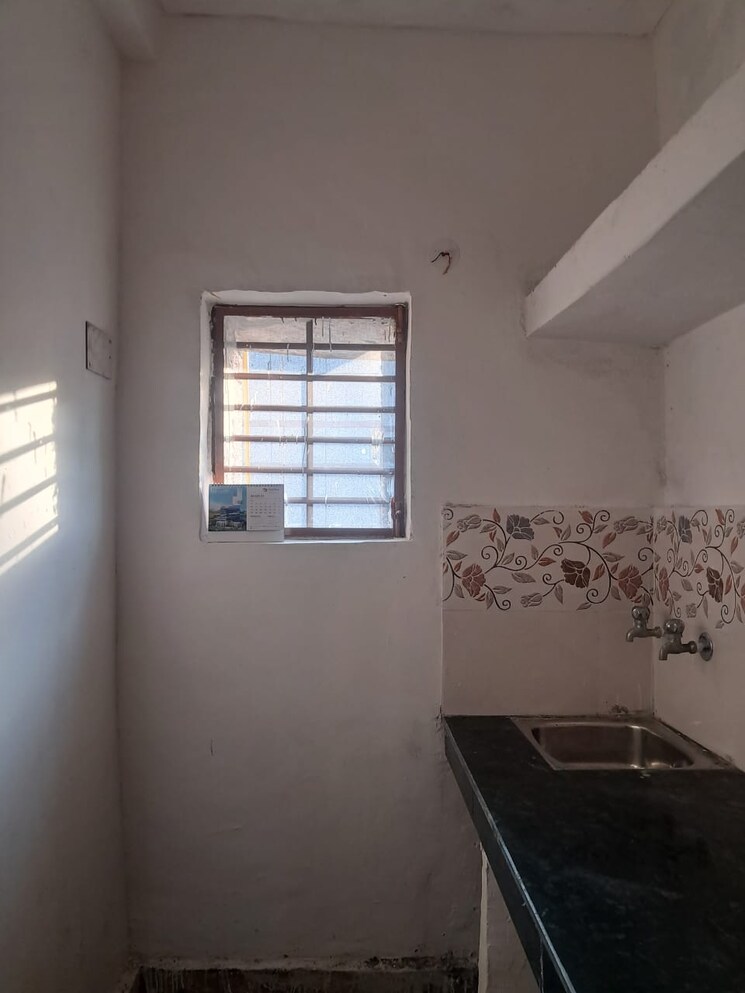 Room, gulmohar-estate 1 Bedroom 40 Sq.Mt. Builder Floor In Pi Greater Noida Greater Noida 8437718