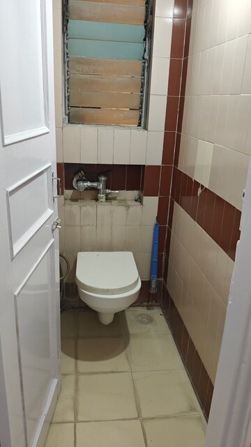 Bathroom in 3 BHK Apartment at Kalpavriksha Apartment, Vasant Vihar – for Rent