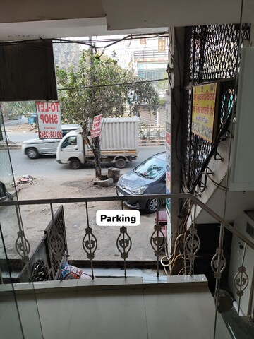 Team Area in  Shop at Vasant Kunj – for Rent