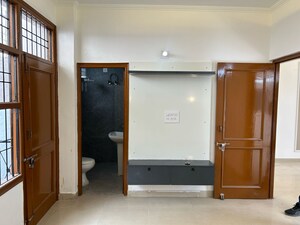 Room in 3 BHK Independent House at MS Enclave Zirakpur, Dhakoli – for Sale