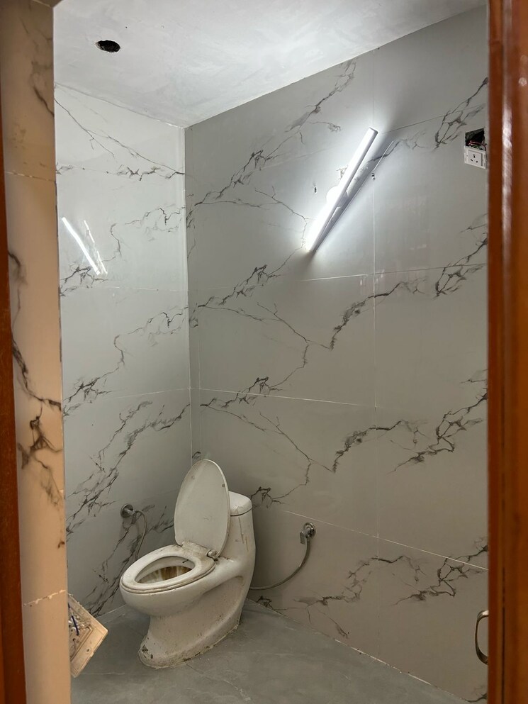 Bathroom, ms-enclave-zirakpur 3 Bedroom 80 Sq.Yd. Independent House In Dhakoli Zirakpur 8437809